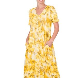 ITY PRINTED V-NECK SHORT SLEEVE MAXI DRESS